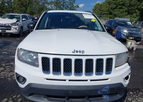2014 Jeep Compass Sport из США, поврежденный, VIN 1C4NJDBB3ED567599